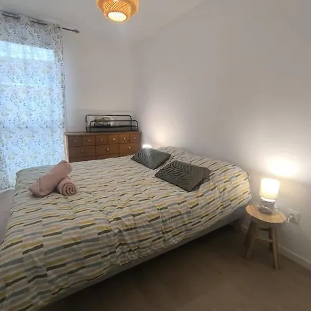 Lerelaisdodile Spacieux 2 Avec Parking 아파트 발랑시엔